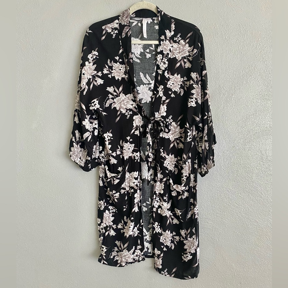 Spiritual Gangster Kimono Boho Floral Tie Front Maya Black Longline Cardigan